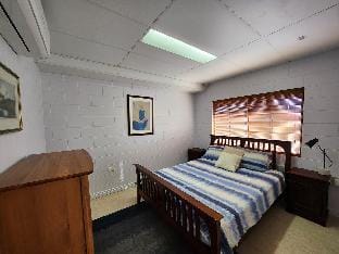 Central Comfy Holiday Let Apartment in Queensland