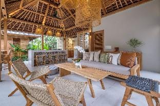 Kaju Villa  by Betterplace Villa in North Kuta