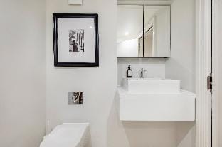 The Elysian Apartment in City of Westminster
