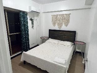 Near NAIA Terminal 3 2Br Condo Apartment in Pasay