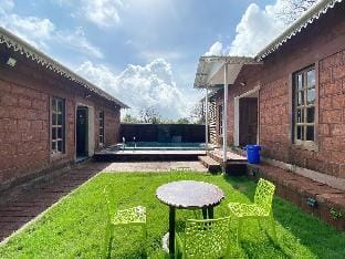 Shiv Parvati Resort Villa in Maharashtra