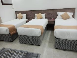 Sama Seoul Hotel Triple Room Apartment in Mecca