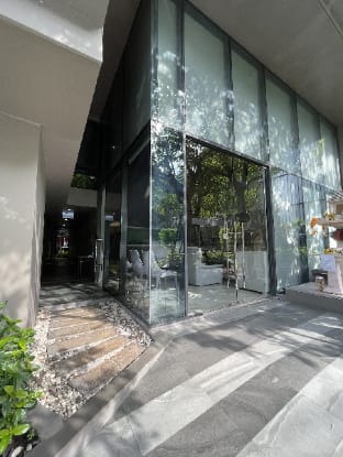 Luxury Room Near BTS Thong Lor [Suite 2] Vacation rental in Bangkok