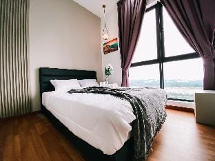 Family-Friendly 3Bedrooms Condo at IOI Resort City Apartment in Putrajaya