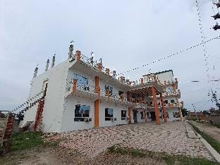 Hotel O Home HR Homes Vacation rental in Nepal