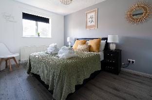 Get Away Home With Hot Tub Sleeps 4 Vacation rental in Lewes District