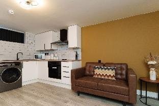 Hamilton Apartments  Apartment in Leeds