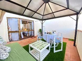 ALBUFEIRA SKY LIGHT WITH POOL by HOMING Apartment in Albufeira