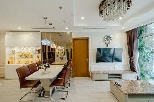 Vinhome Central Park-Land Mark 1 Vacation rental in Ho Chi Minh City