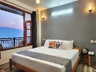 The Halt @Narkanda Rooms & Rooftop Cafe Vacation rental in Himachal Pradesh