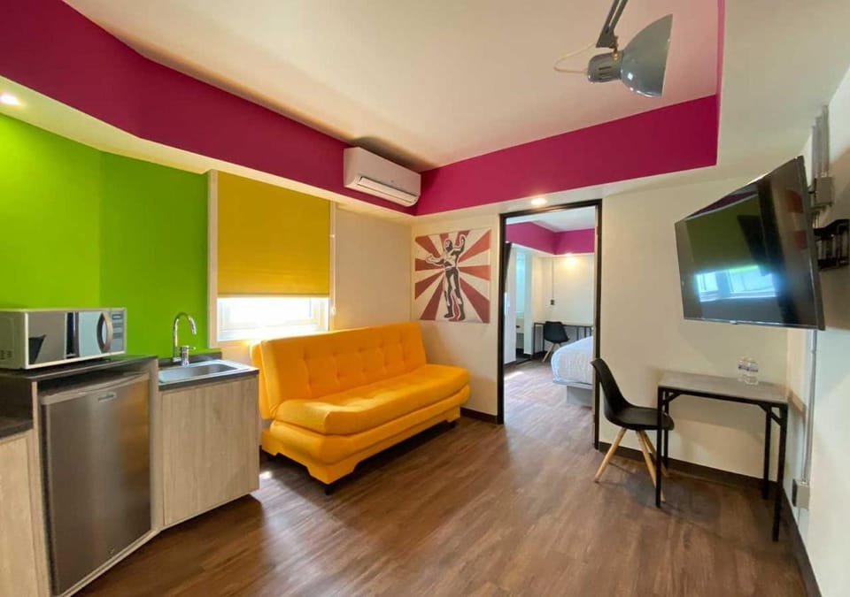 Hotel Estancias VIVE MX Cuauhtemoc, Trademark by Wyndham Hotel in Mexico City