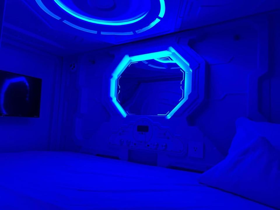 Green Caps Capsule hotel in Cancun