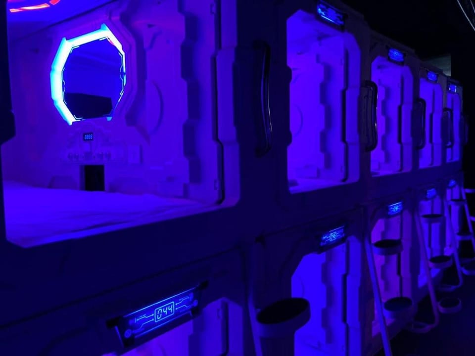Green Caps Capsule hotel in Cancun