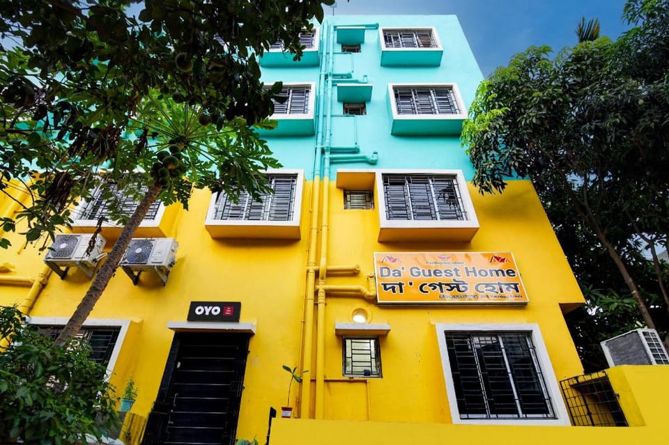 Super DA Guest Home Hotel in Kolkata