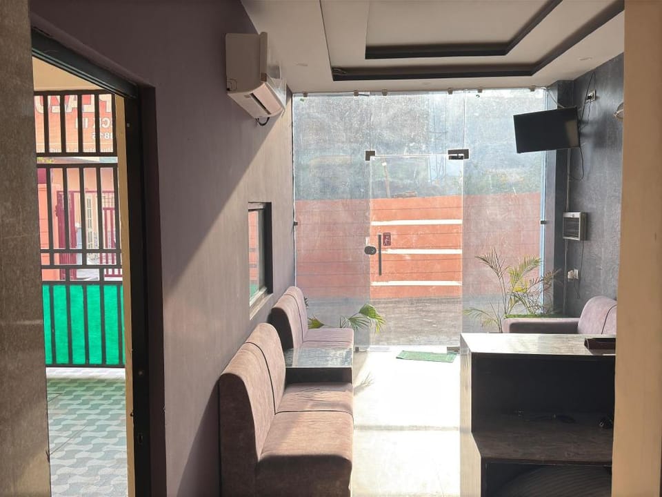 HOTEL LA PLAZO Hotel in Uttarakhand