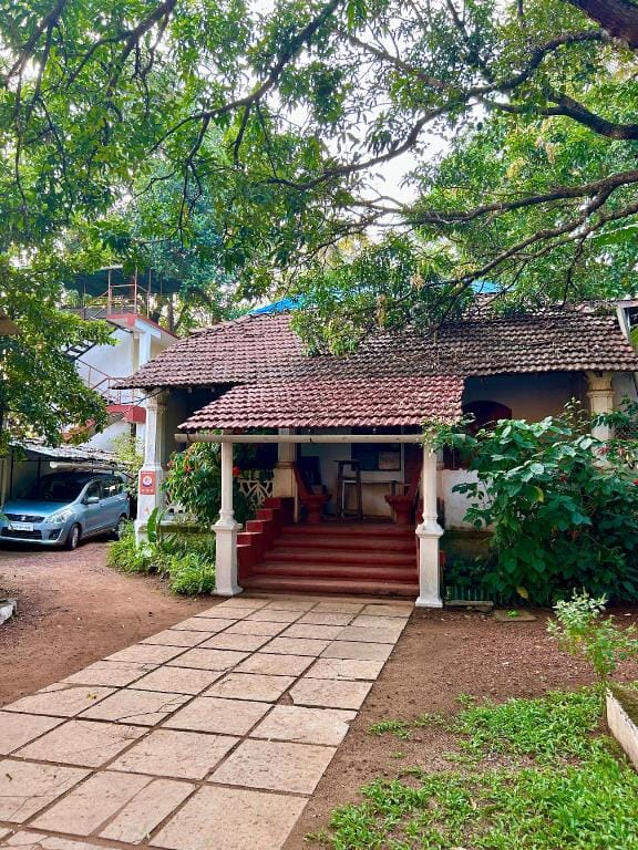 Anjunapalms GuestHouse Bed and Breakfast in Goa, India