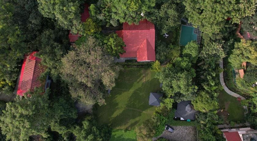 LohonoStays Ivy Cottage Villa in Uttarakhand