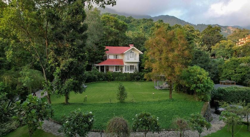 LohonoStays Ivy Cottage Villa in Uttarakhand