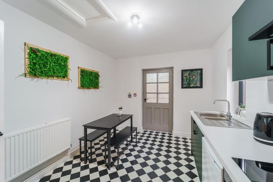 Deluxe Studio Apartments Apartment in Derby