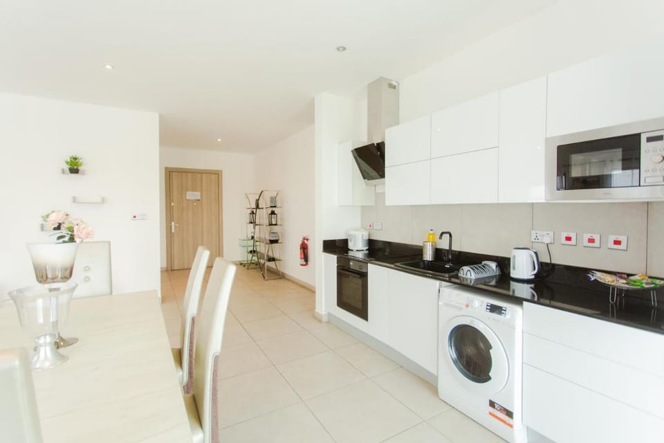 Accra Luxury Apartments @ Pine Court Apartment in Accra