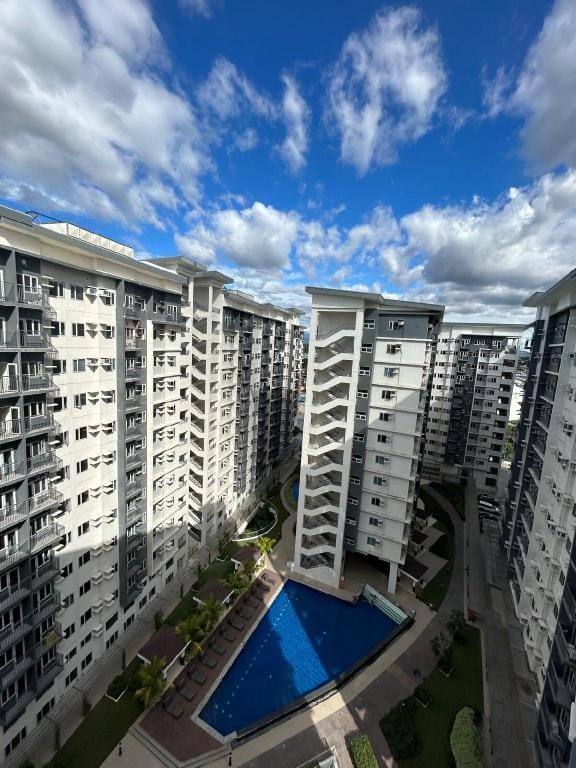 JustRelax Staycation at Vine Residences Apartment in Quezon City