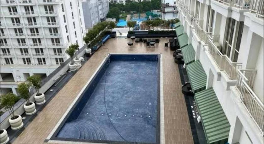 EzyStay Suites: White House Apartment in Lucknow
