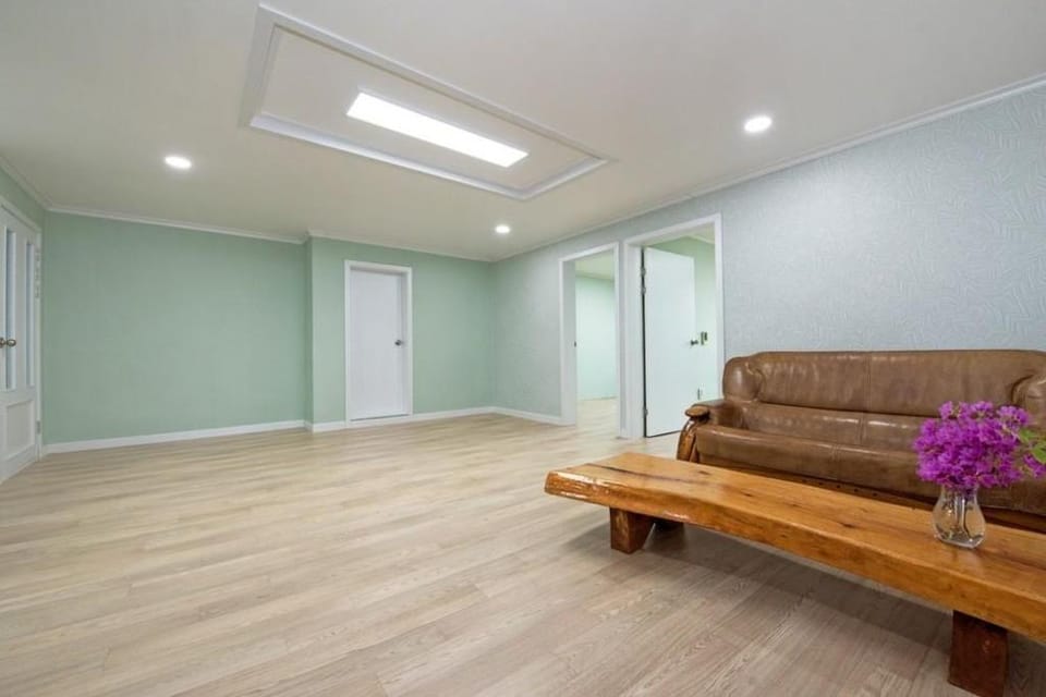 Gangbyeonmaru Pension Bed and Breakfast in Gyeonggi-do