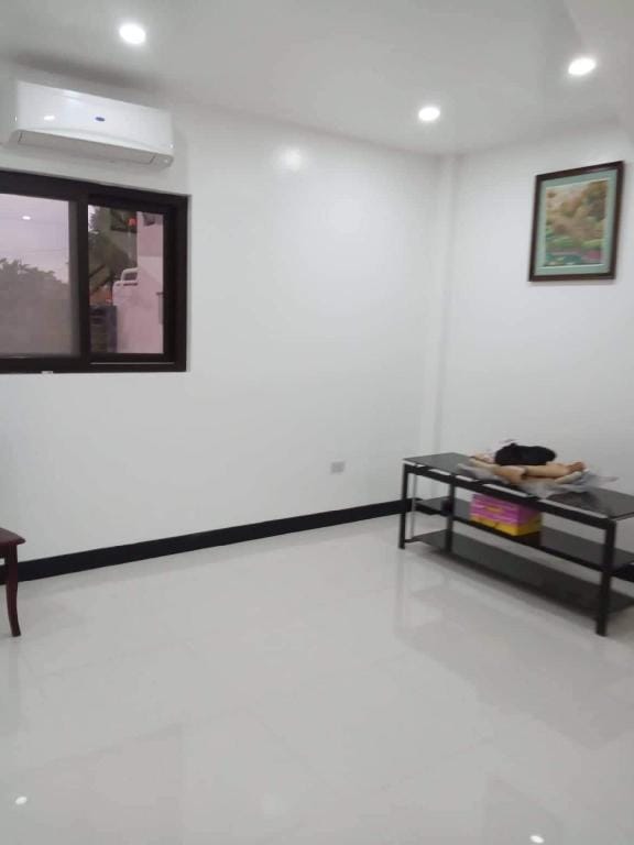 3 Bed Room @ Executive Village Pallas Athena Vacation rental in Bacoor