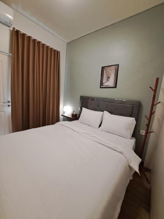 Graha Padma Semarang by PadmaHuis 2 Vacation rental in Indonesia