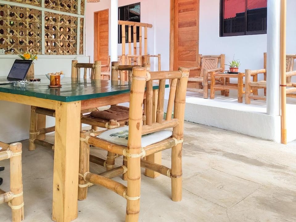 Rose Apartments Hotel in Central Visayas