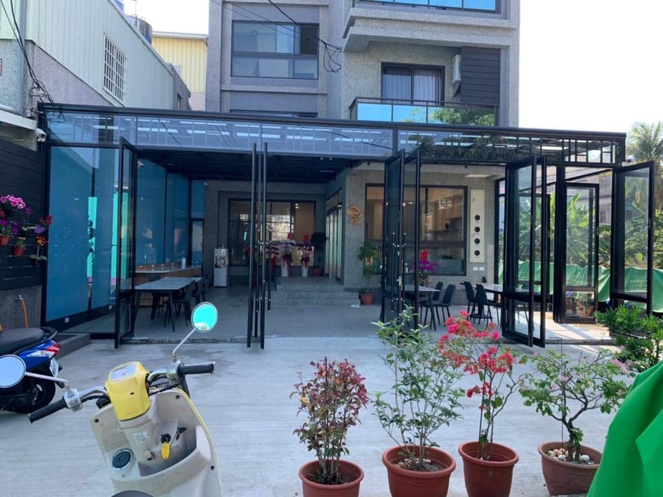 Hong Kong House Bed and Breakfast in Kaohsiung
