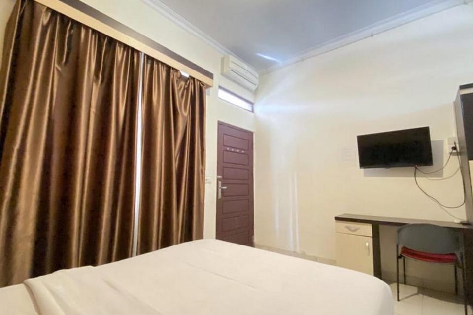 RedDoorz Syariah @ Jalan Jendral Sudirman Pekanbaru Hotel in West Sumatra, Indonesia