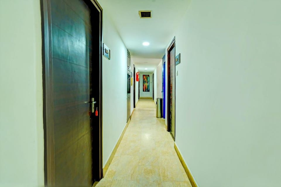 Hotel O Sunshin Deluxe Hotel in Maharashtra