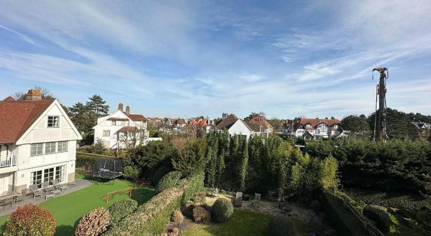 High end Villa in the hart of Knokke Zoute close to the beach and shoping area Vacation rental in Knokke-Heist
