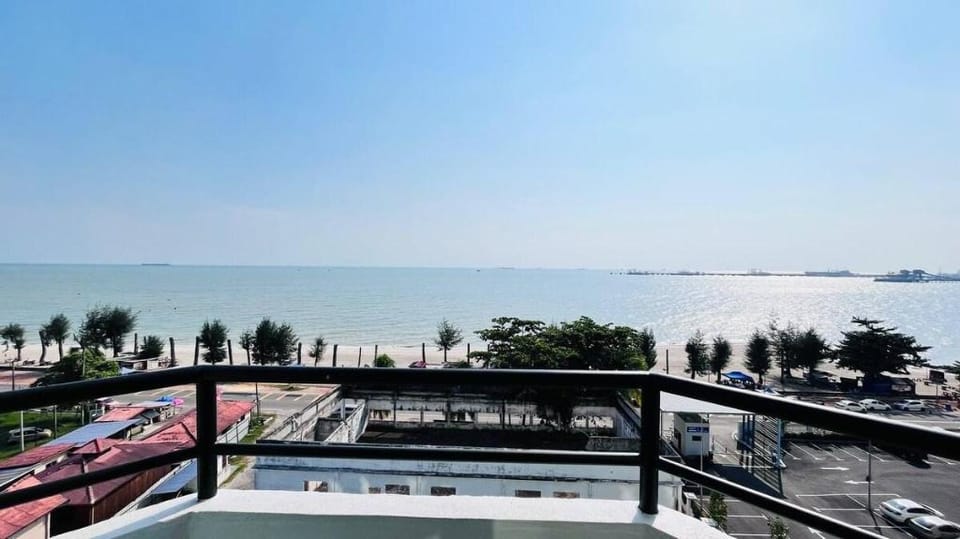 The Ocean at Pantai Puteri, Tanjung Kling, Melaka Vacation rental in Malaysia