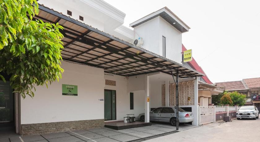 Urbanview Don Juan Pondok Gede by RedDoorz Hotel in Jakarta