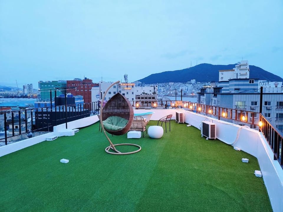 Antique House Apartment in Busan