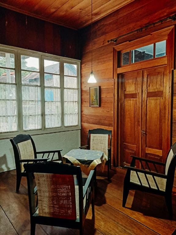 Tuo Yetty Homestay by Kage  Vacation rental in West Sumatra, Indonesia