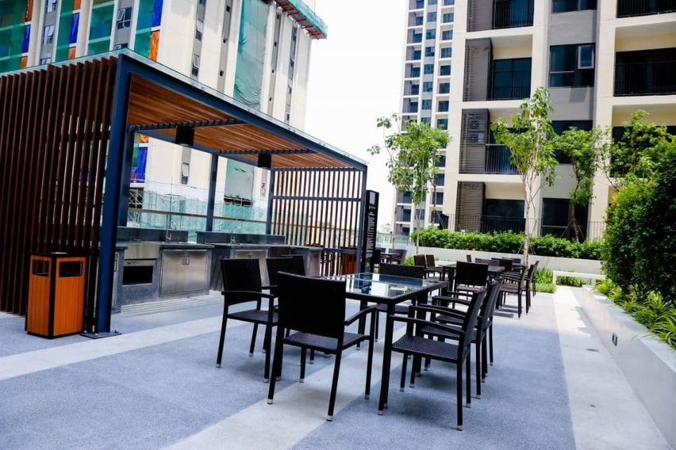 UPhoenix Home Ha Do Centrosa Apartment District 10 Vacation rental in Ho Chi Minh City