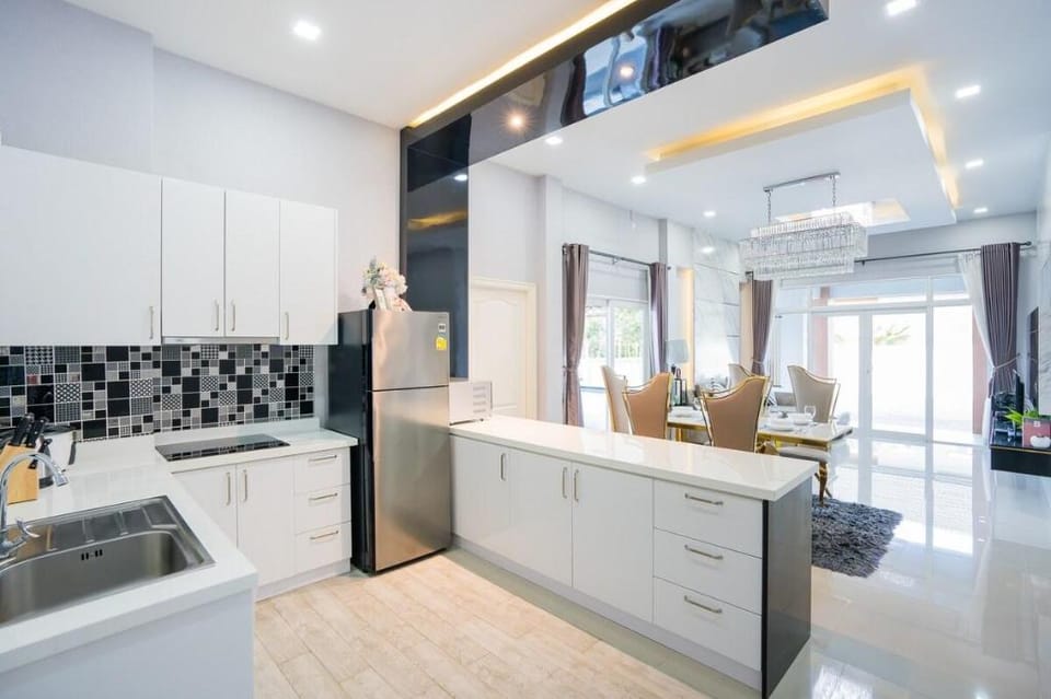 Umbrella Pool villa pattaya Vacation rental in Chon Buri Changwat
