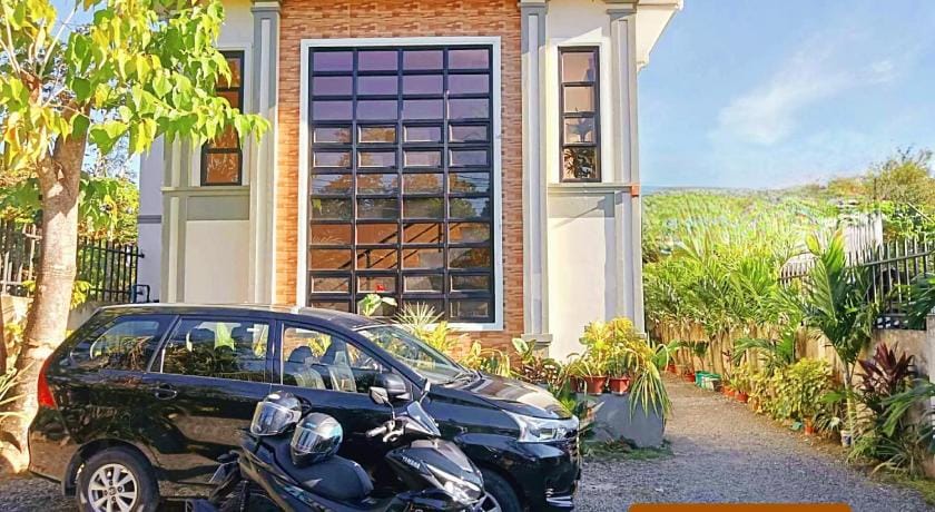 Romantic Getaway》Balcony+Garden View & Fast Wi-Fi Apartment in Central Visayas