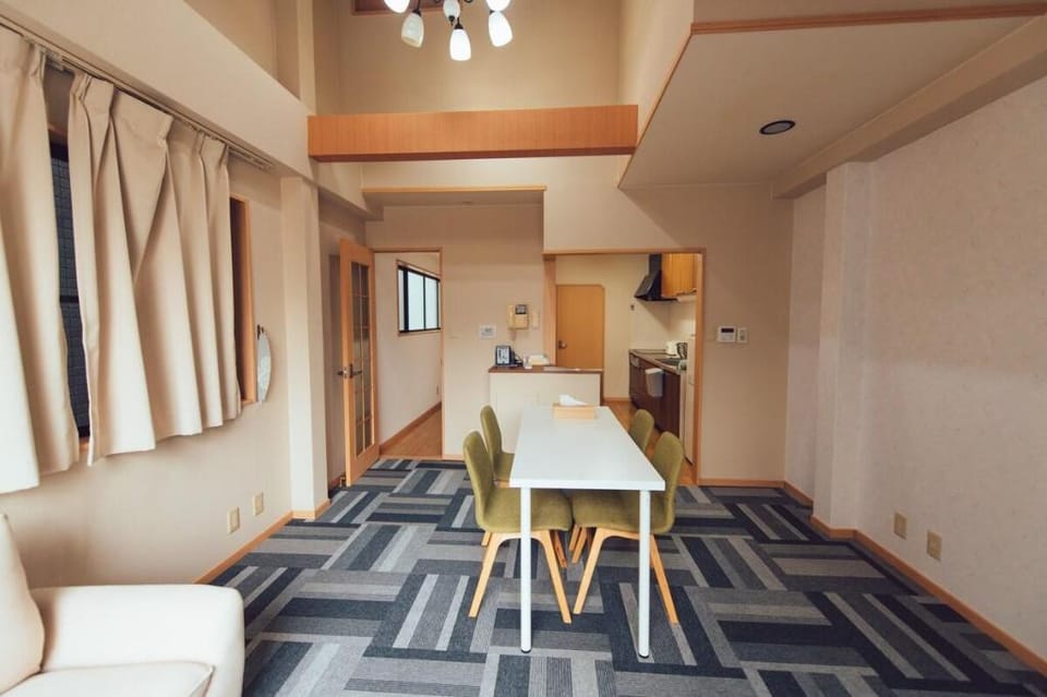 Tangfeng Home 唐风家*大国町 近邻地铁 Vacation rental in Osaka