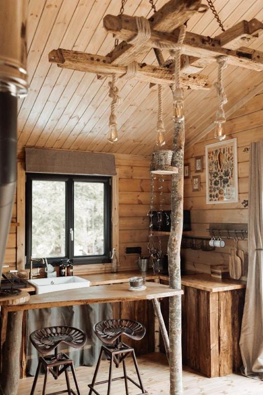 Cabane à l'Ombre des Charmes Vacation rental in Wallonia, Belgium