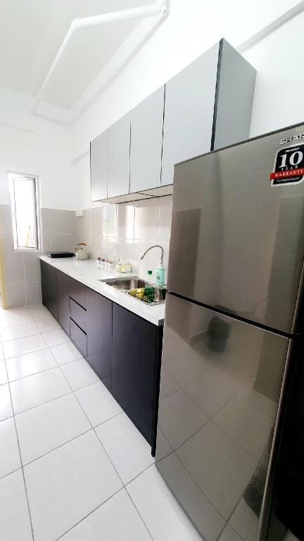 Balcony Forest Lake Mountain Apartment in Perak