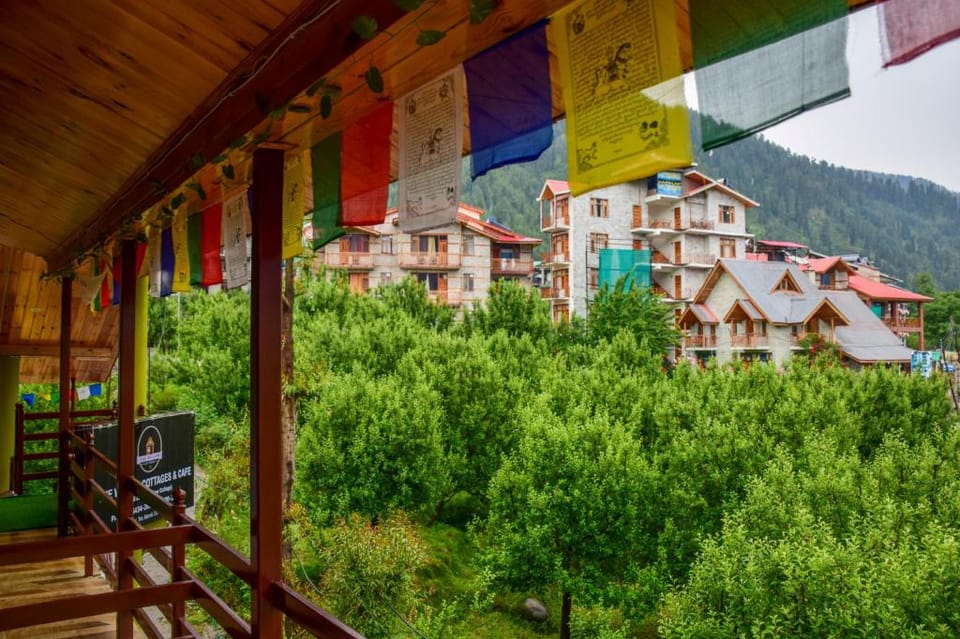 The Willow Cottage Manali Hotel in Manali