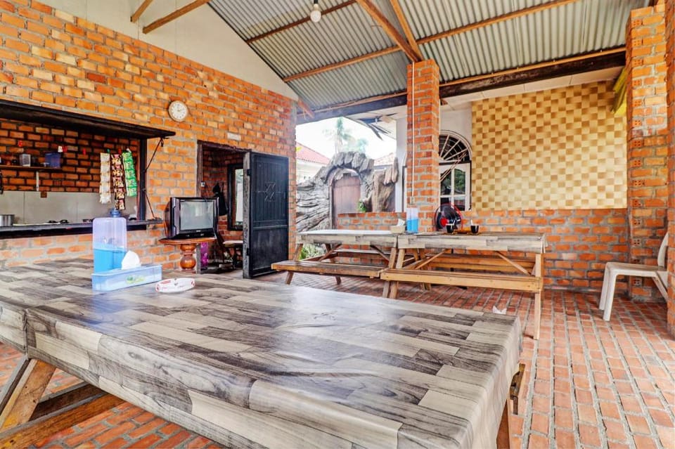 Hotel O Arizona Homestay Hotel in Indonesia