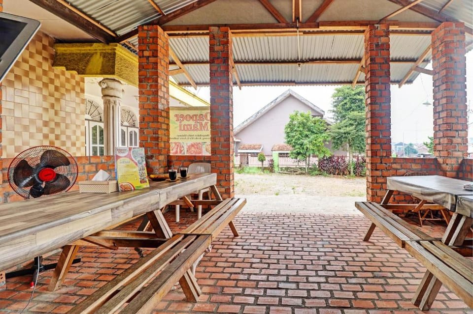 Hotel O Arizona Homestay Hotel in Indonesia