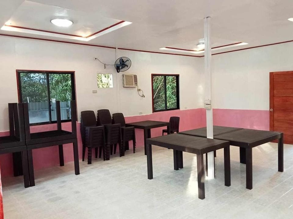 Simple&Spacious place with pool. Vacation rental in Davao City