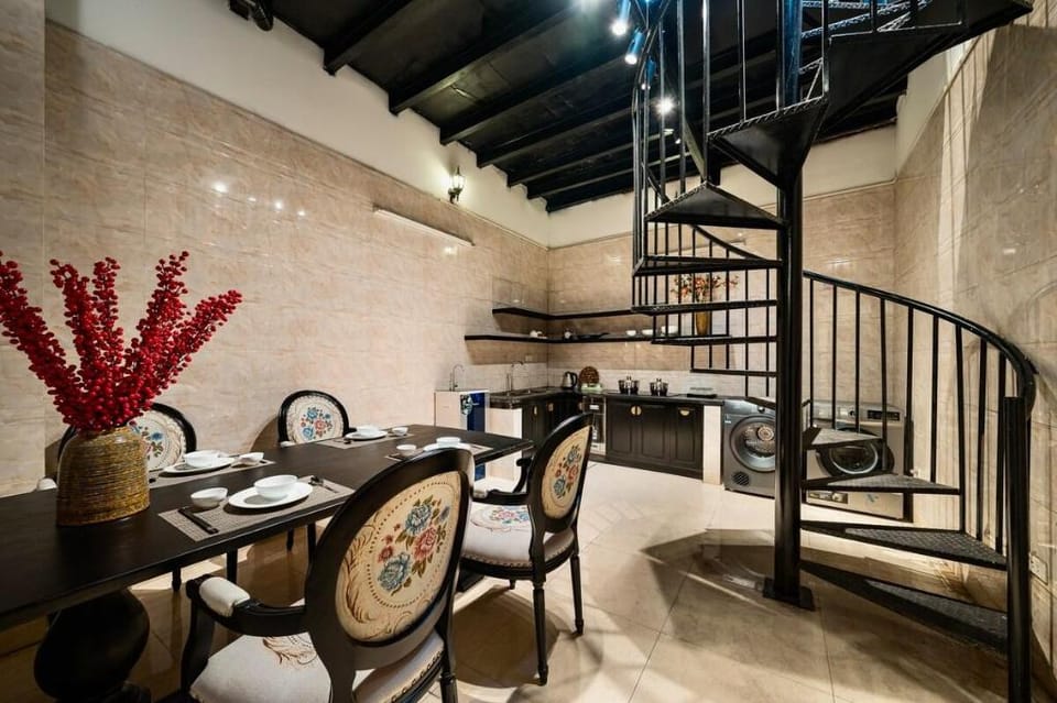 Villa400m2_Old Quarter_5MasterBRs_HotTub_SkyGarden Vacation rental in Hanoi