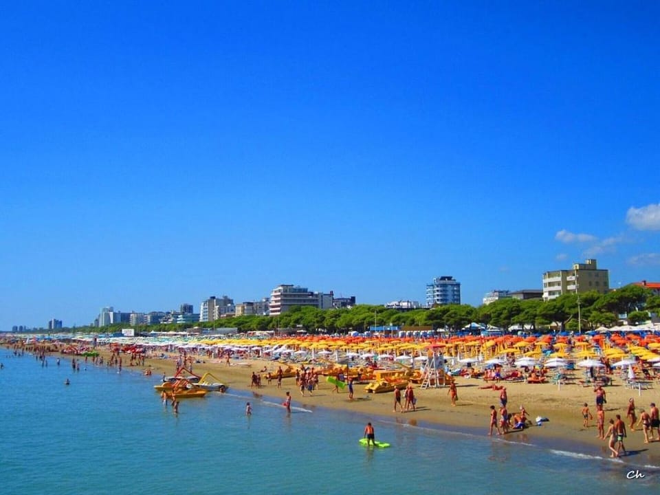 Stunning villa a few meters from the beach Villa in Lignano Sabbiadoro